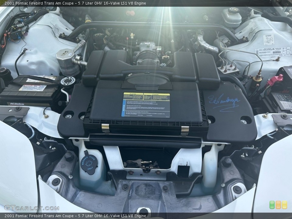 5.7 Liter OHV 16-Valve LS1 V8 Engine for the 2001 Pontiac Firebird #146090261