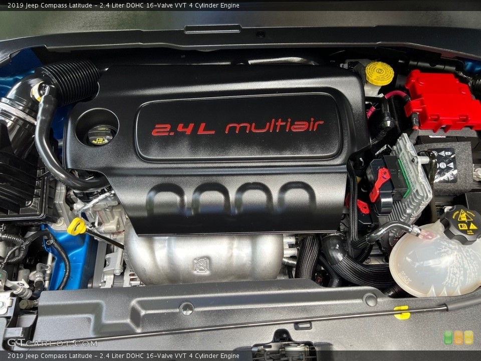 2.4 Liter DOHC 16-Valve VVT 4 Cylinder 2019 Jeep Compass Engine