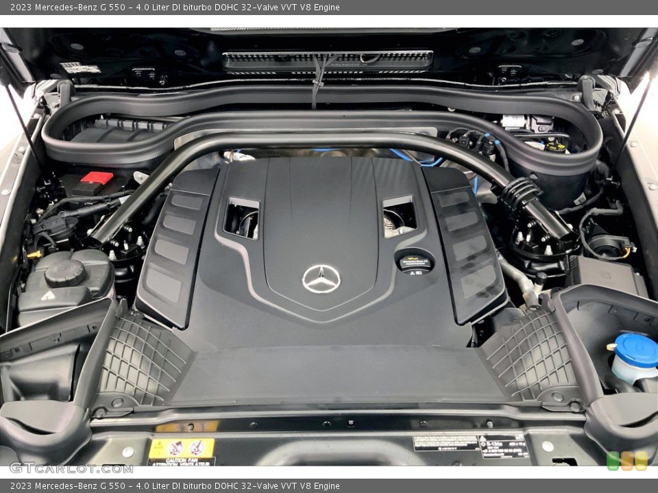4.0 Liter DI biturbo DOHC 32-Valve VVT V8 2023 Mercedes-Benz G Engine