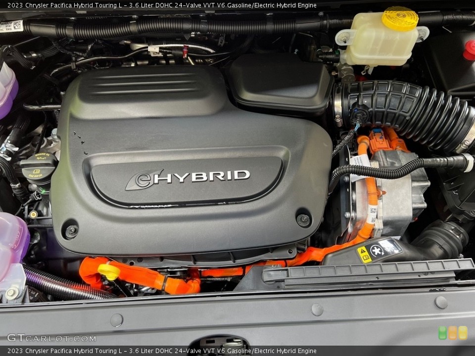 3.6 Liter DOHC 24-Valve VVT V6 Gasoline/Electric Hybrid 2023 Chrysler Pacifica Engine