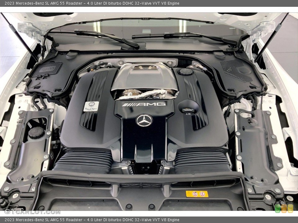 4.0 Liter DI biturbo DOHC 32-Valve VVT V8 2023 Mercedes-Benz SL Engine