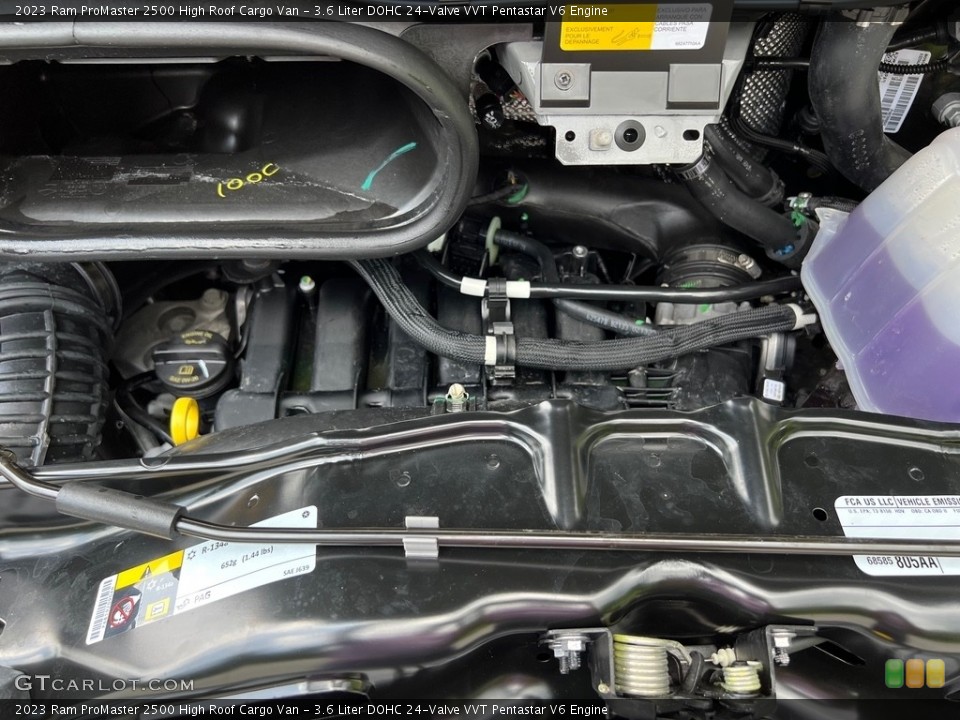 3.6 Liter DOHC 24-Valve VVT Pentastar V6 Engine for the 2023 Ram ProMaster #146298590