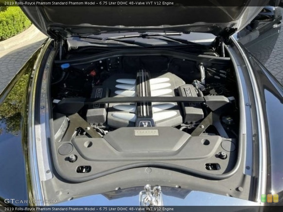 6.75 Liter DOHC 48-Valve VVT V12 2019 Rolls-Royce Phantom Engine