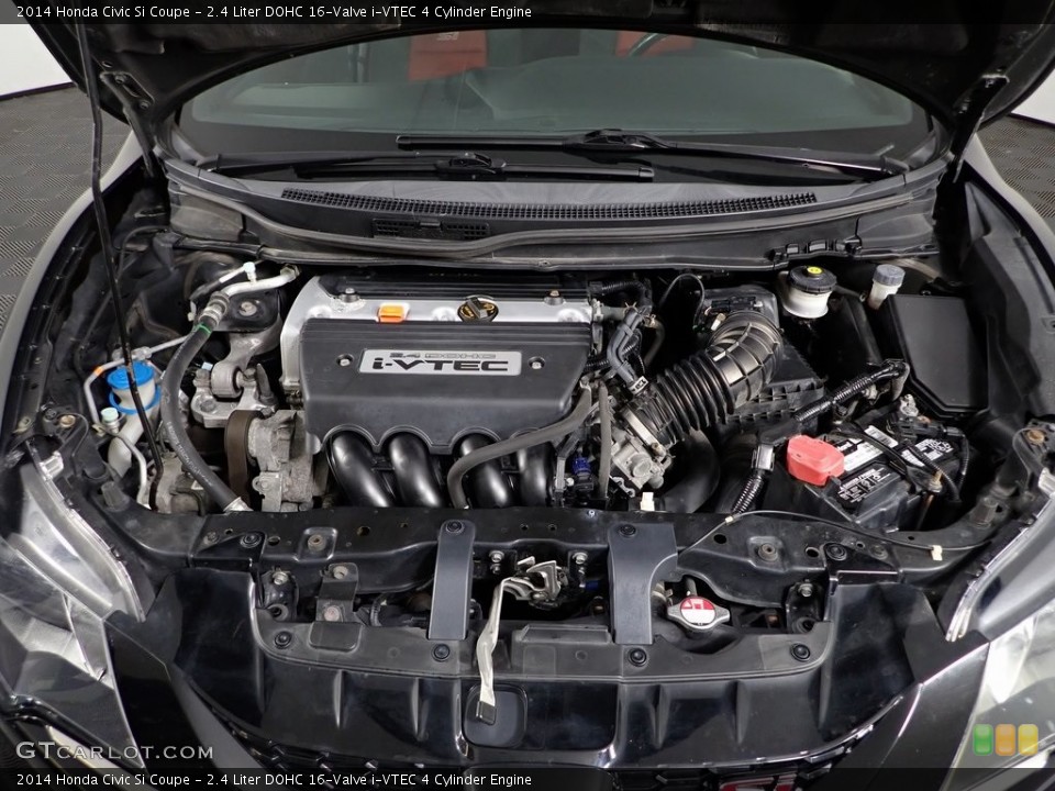 2.4 Liter DOHC 16-Valve i-VTEC 4 Cylinder 2014 Honda Civic Engine