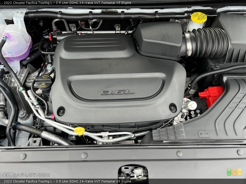 3.6 Liter DOHC 24-Valve VVT Pentastar V6 Engine for the 2023 Chrysler Pacifica #146583352