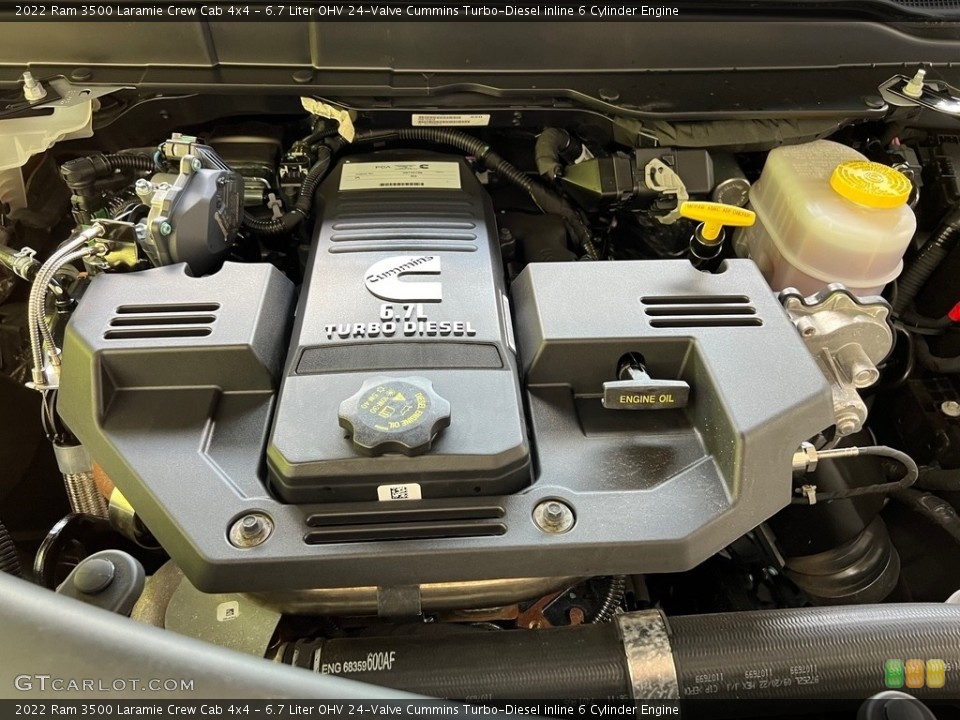 6.7 Liter OHV 24-Valve Cummins Turbo-Diesel inline 6 Cylinder Engine for the 2022 Ram 3500 #146624034