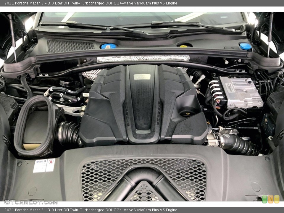 3.0 Liter DFI Twin-Turbocharged DOHC 24-Valve VarioCam Plus V6 2021 Porsche Macan Engine