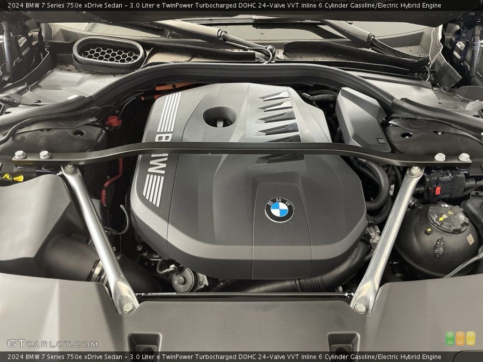 3.0 Liter e TwinPower Turbocharged DOHC 24-Valve VVT Inline 6 Cylinder Gasoline/Electric Hybrid Engine for the 2024 BMW 7 Series #146697498