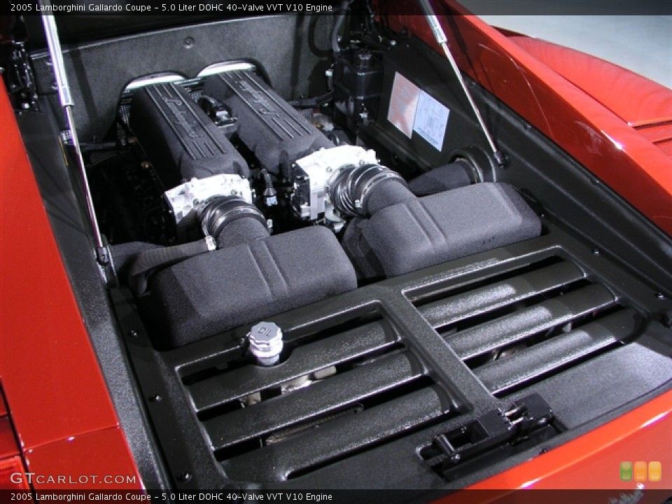 5.0 Liter DOHC 40-Valve VVT V10 Engine for the 2005 Lamborghini Gallardo #199081