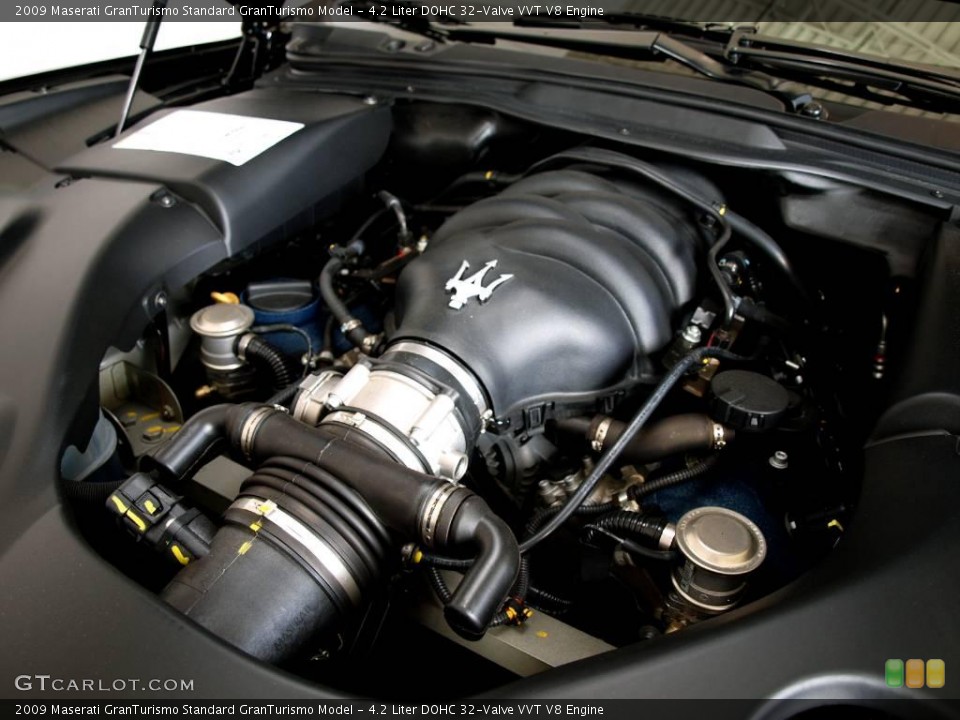 4.2 Liter DOHC 32-Valve VVT V8 Engine for the 2009 Maserati GranTurismo #21325350