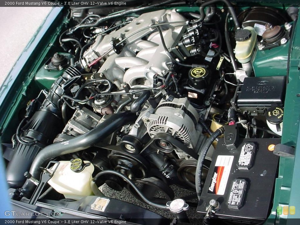3.8 Liter OHV 12-Valve V6 Engine for the 2000 Ford Mustang #24217954