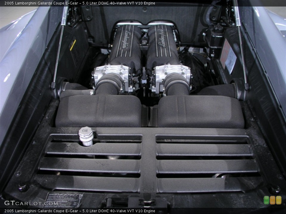 5.0 Liter DOHC 40-Valve VVT V10 Engine for the 2005 Lamborghini Gallardo #243903