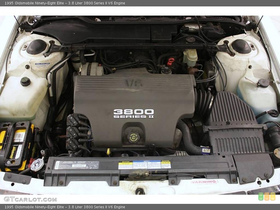 3.8 Liter 3800 Series II V6 1995 Oldsmobile Ninety-Eight Engine