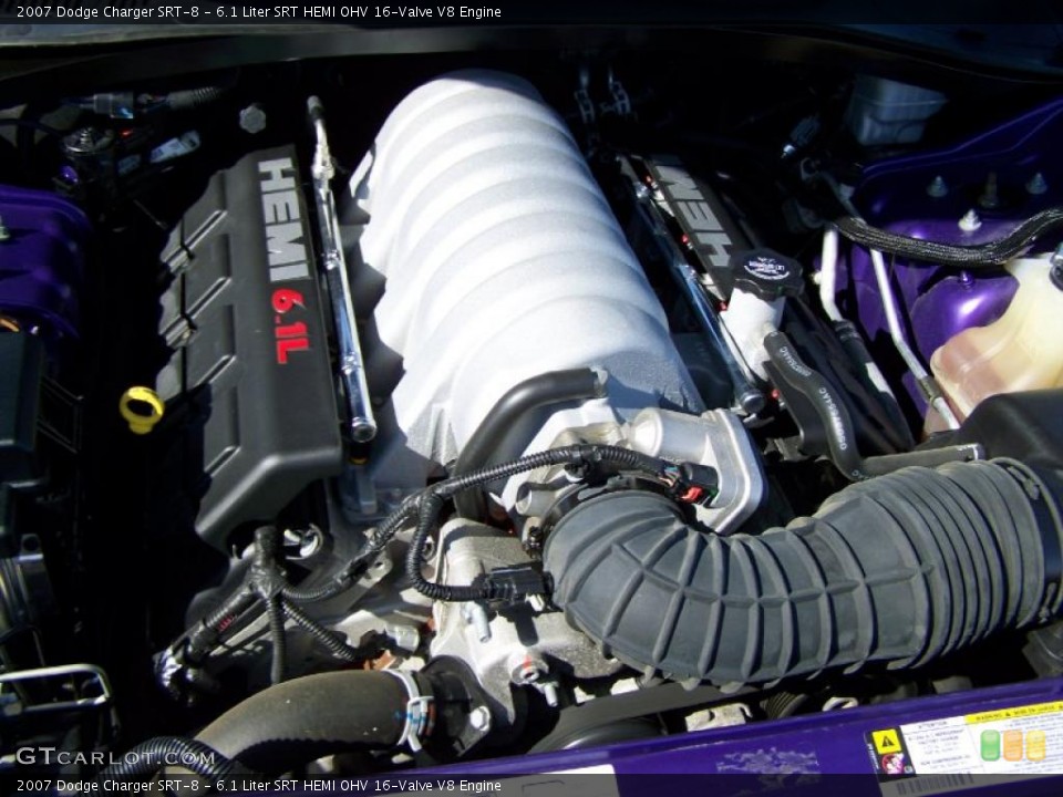6.1 Liter SRT HEMI OHV 16-Valve V8 Engine for the 2007 Dodge Charger #26600349