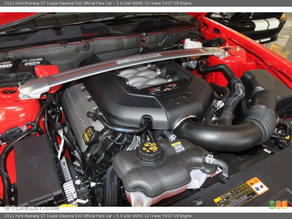 5.0 Liter DOHC 32-Valve TiVCT V8 Engine for the 2011 Ford Mustang #35573531