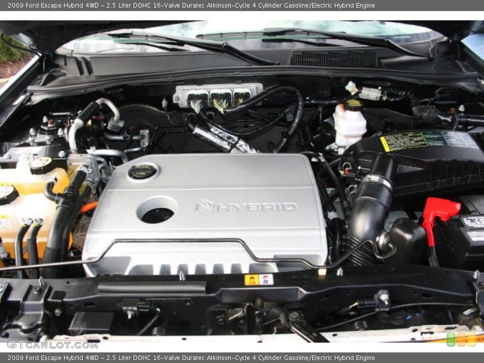 2.5 Liter DOHC 16-Valve Duratec Atkinson-Cycle 4 Cylinder Gasoline/Electric Hybrid Engine for the 2009 Ford Escape #37469553