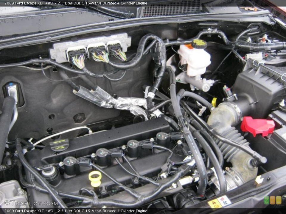 2.5 Liter DOHC 16-Valve Duratec 4 Cylinder Engine for the 2009 Ford Escape #37682306
