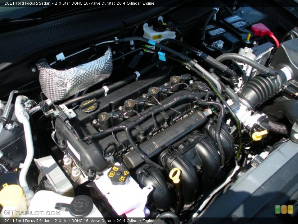 2.0 Liter DOHC 16-Valve Duratec 20 4 Cylinder Engine for the 2011 Ford Focus #37692854