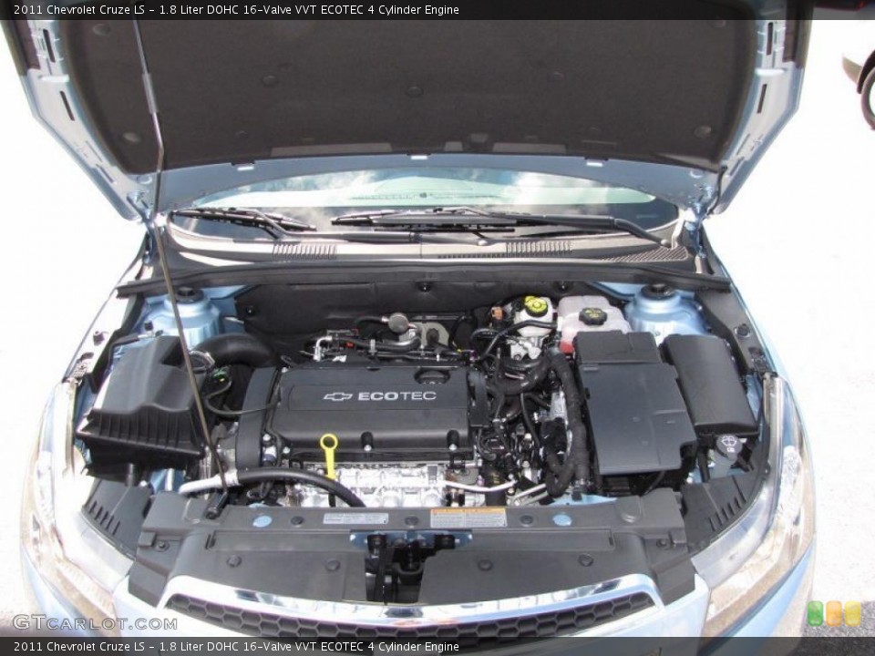 1.8 Liter DOHC 16-Valve VVT ECOTEC 4 Cylinder Engine for the 2011 Chevrolet Cruze #37744498