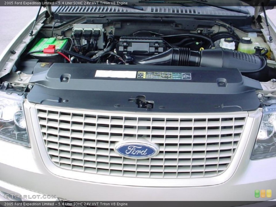 5.4 Liter SOHC 24V VVT Triton V8 Engine for the 2005 Ford Expedition #37797500