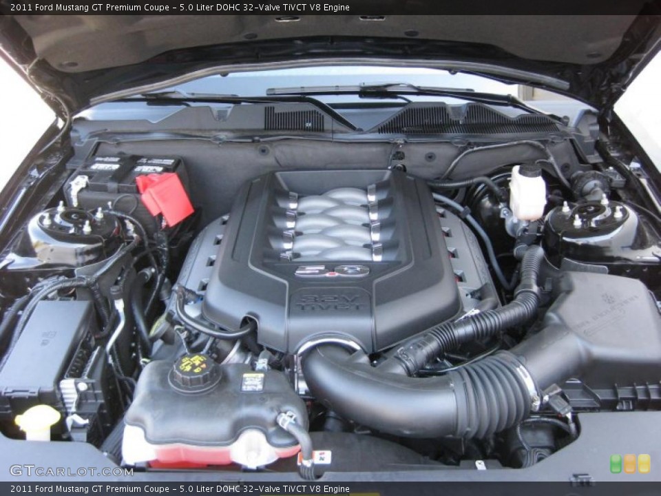 5.0 Liter DOHC 32-Valve TiVCT V8 Engine for the 2011 Ford Mustang #37895444