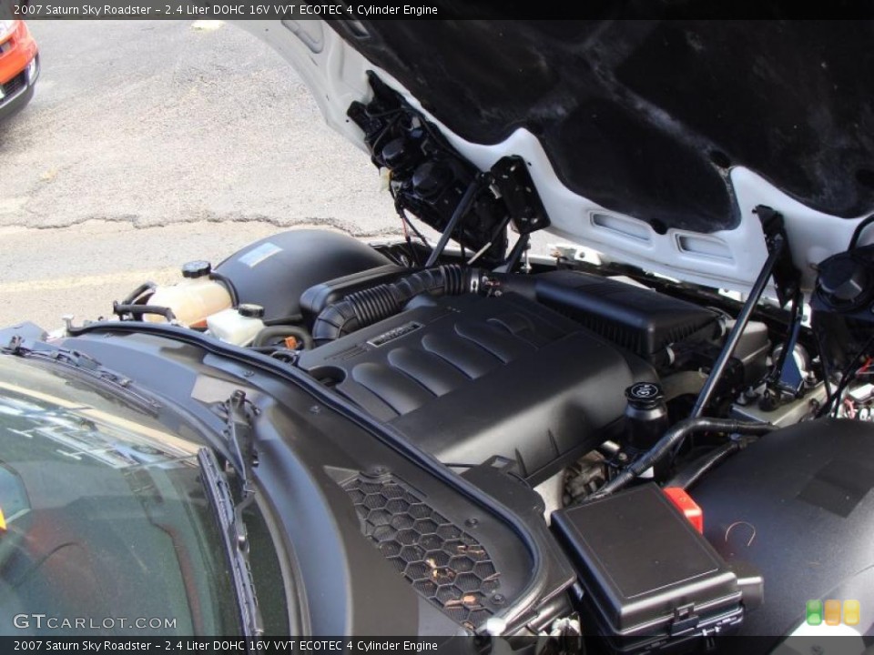 2.4 Liter DOHC 16V VVT ECOTEC 4 Cylinder Engine for the 2007 Saturn Sky #37938354