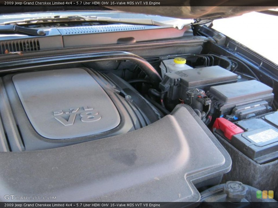 5.7 Liter HEMI OHV 16-Valve MDS VVT V8 Engine for the 2009 Jeep Grand Cherokee #37939378