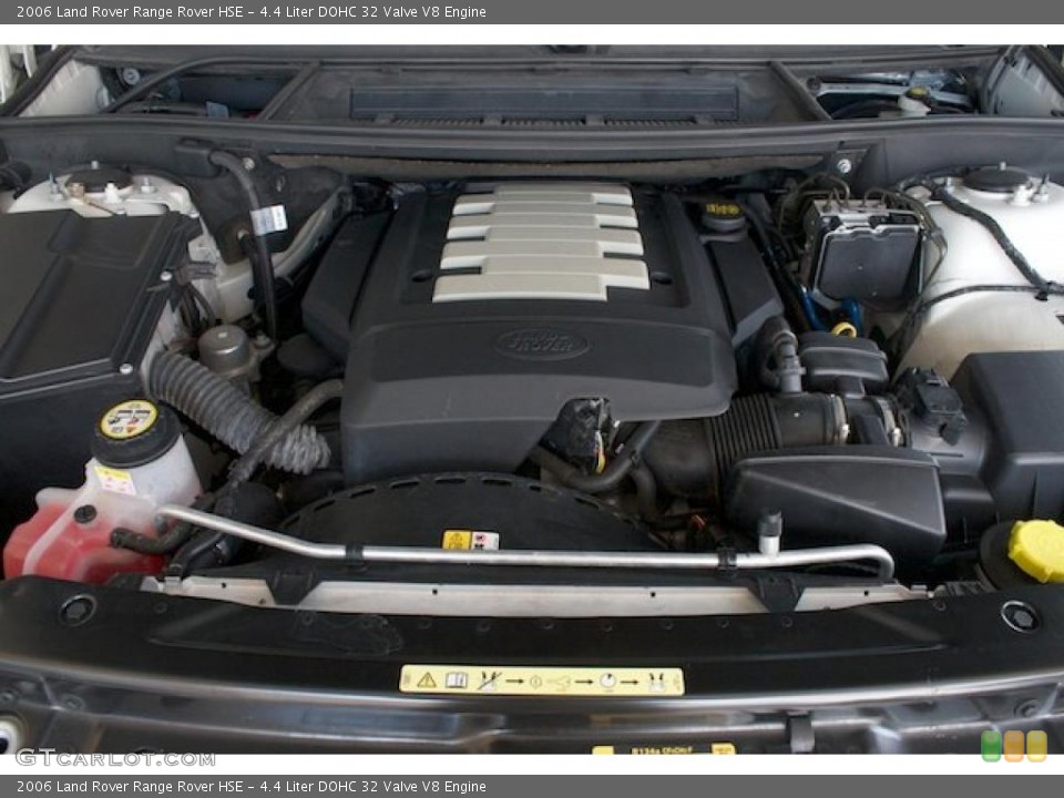 4.4 Liter DOHC 32 Valve V8 Engine for the 2006 Land Rover