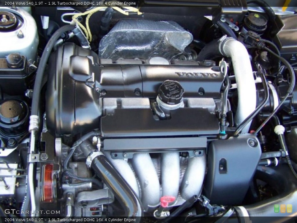 1.9L Turbocharged DOHC 16V 4 Cylinder Engine for the 2004 Volvo S40 #38240007