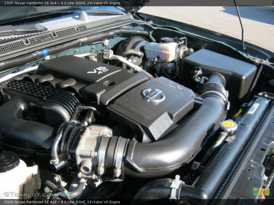 4.0 Liter DOHC 24-Valve V6 Engine for the 2005 Nissan Pathfinder #38394176