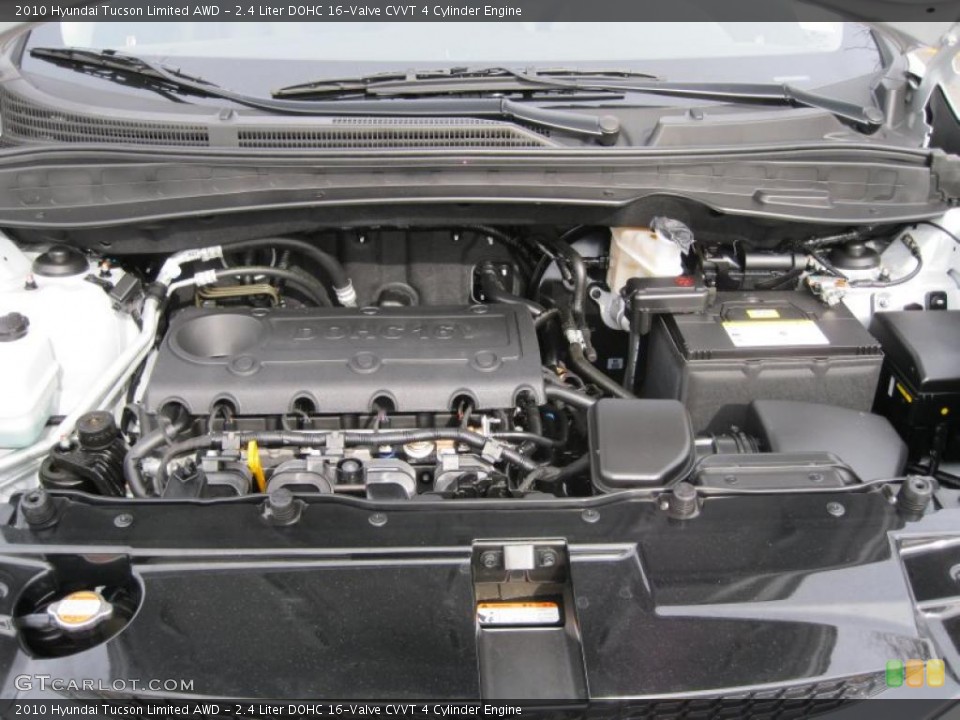 2.4 Liter DOHC 16-Valve CVVT 4 Cylinder Engine for the 2010 Hyundai Tucson #38442320