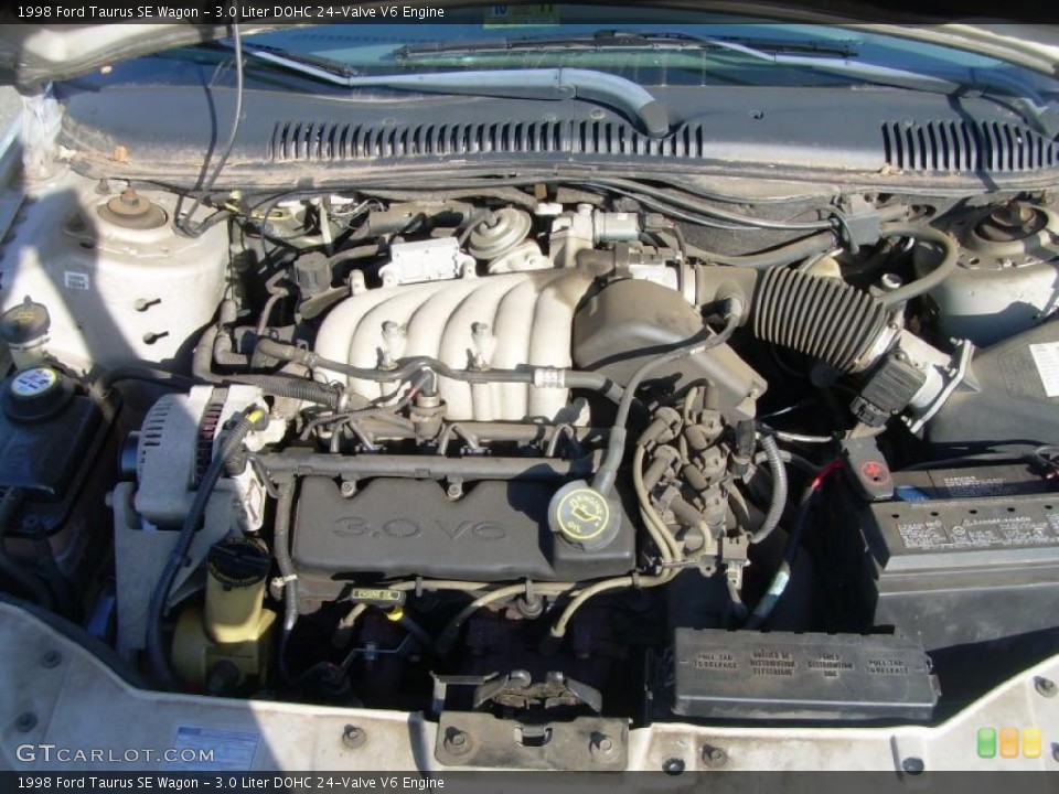 3.0 Liter DOHC 24-Valve V6 Engine for the 1998 Ford Taurus #38492071
