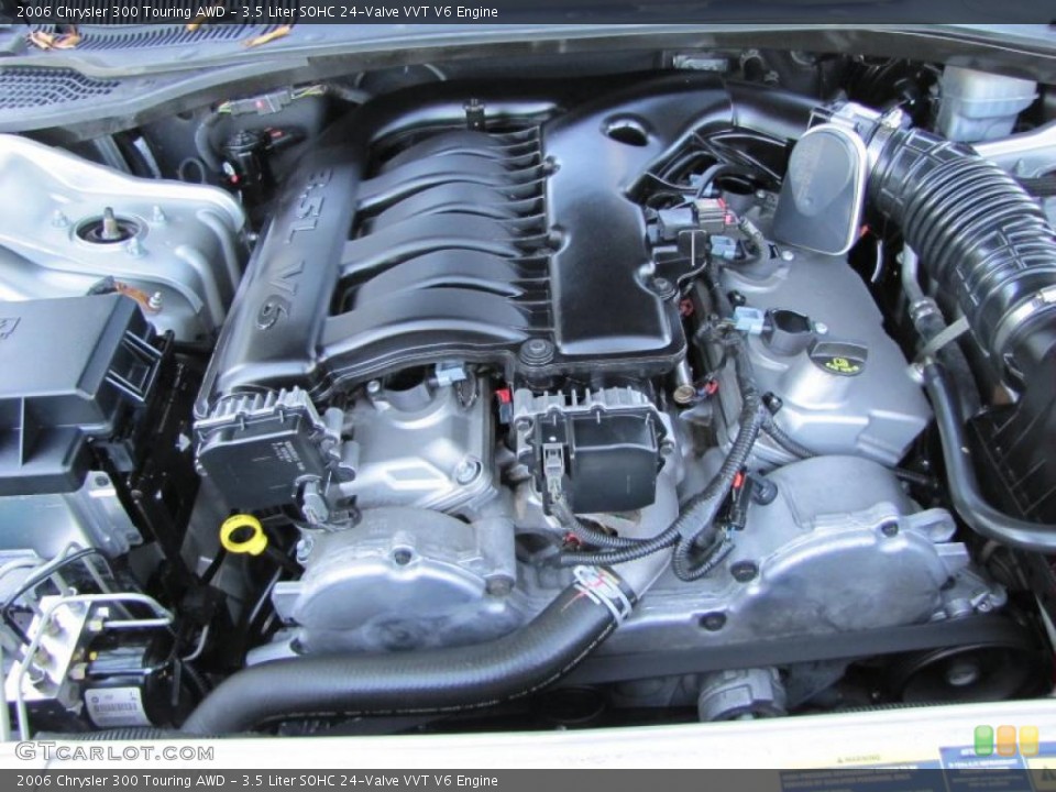 3.5 Liter SOHC 24-Valve VVT V6 Engine for the 2006 Chrysler 300 #38518699