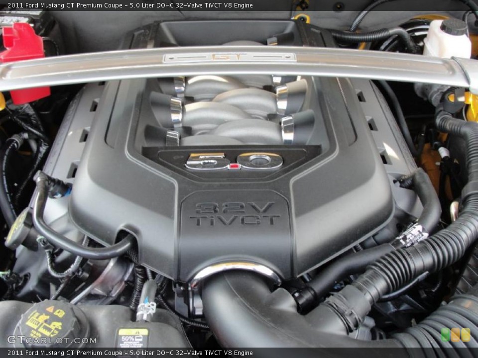 5.0 Liter DOHC 32-Valve TiVCT V8 Engine for the 2011 Ford Mustang #38540919