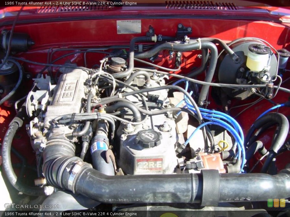 2.4 Liter SOHC 8-Valve 22R 4 Cylinder 1986 Toyota 4Runner Engine