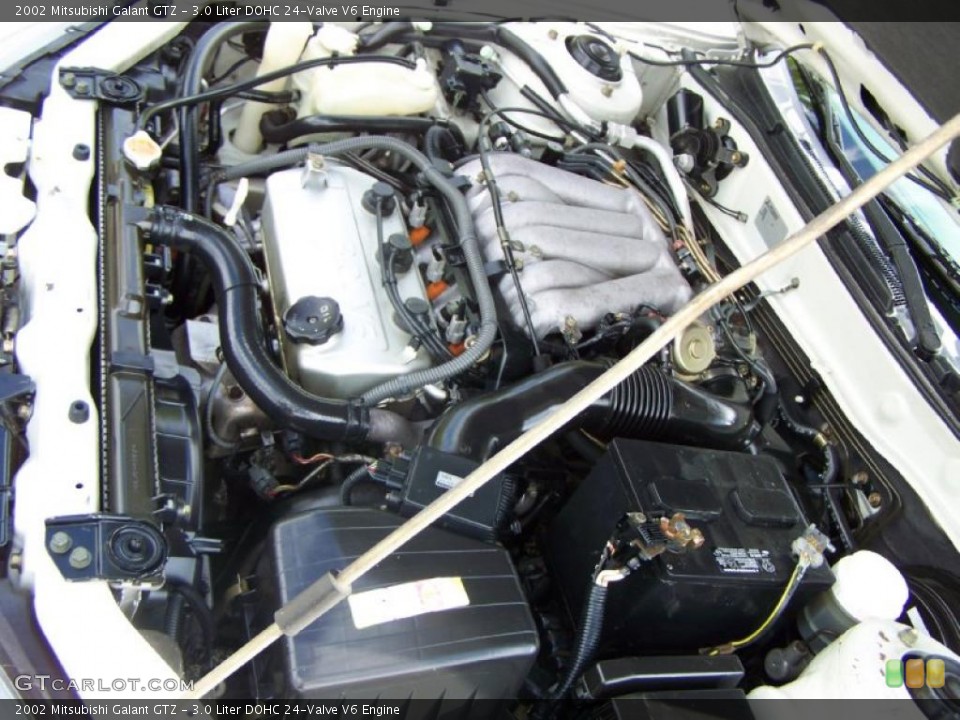 3.0 Liter DOHC 24-Valve V6 2002 Mitsubishi Galant Engine