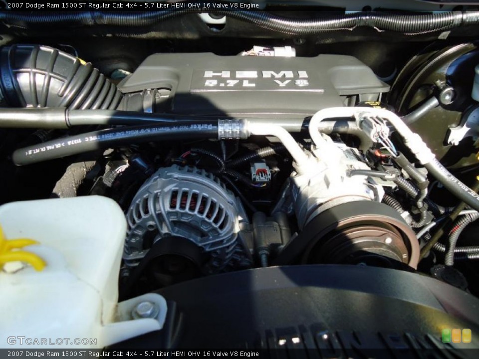 5.7 Liter HEMI OHV 16 Valve V8 Engine for the 2007 Dodge Ram 1500 #38727439