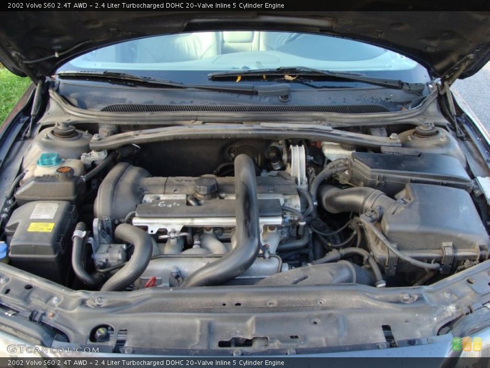 2.4 Liter Turbocharged DOHC 20-Valve Inline 5 Cylinder Engine for the 2002 Volvo S60 #38810960