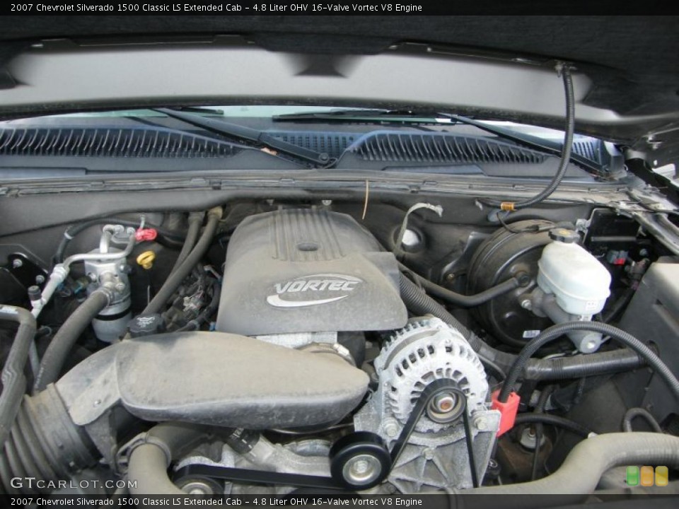 4.8 Liter OHV 16-Valve Vortec V8 Engine for the 2007 Chevrolet Silverado 1500 #38915902