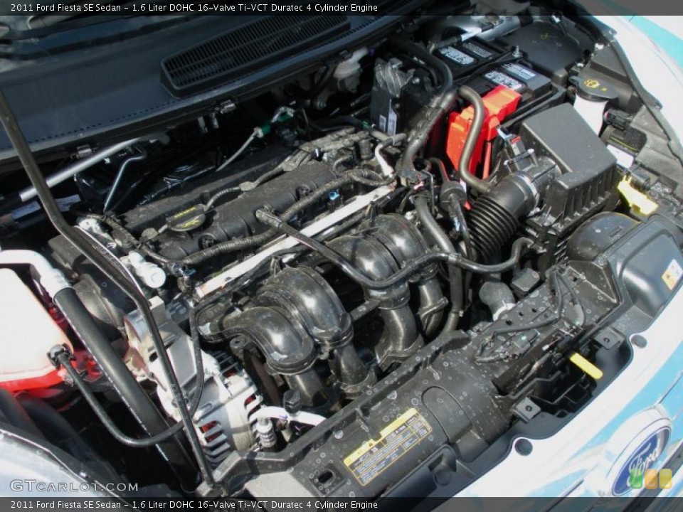 1.6 Liter DOHC 16-Valve Ti-VCT Duratec 4 Cylinder Engine for the 2011 Ford Fiesta #38935978