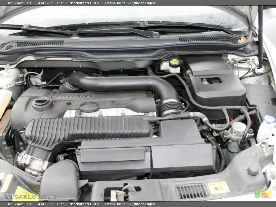 2.5 Liter Turbocharged DOHC 20 Valve Inline 5 Cylinder Engine for the 2005 Volvo S40 #39005282