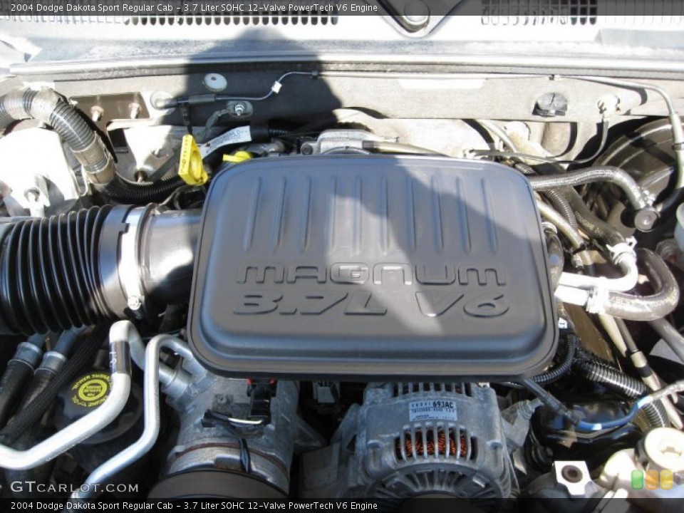 3.7 Liter SOHC 12-Valve PowerTech V6 Engine for the 2004 Dodge Dakota #39022167