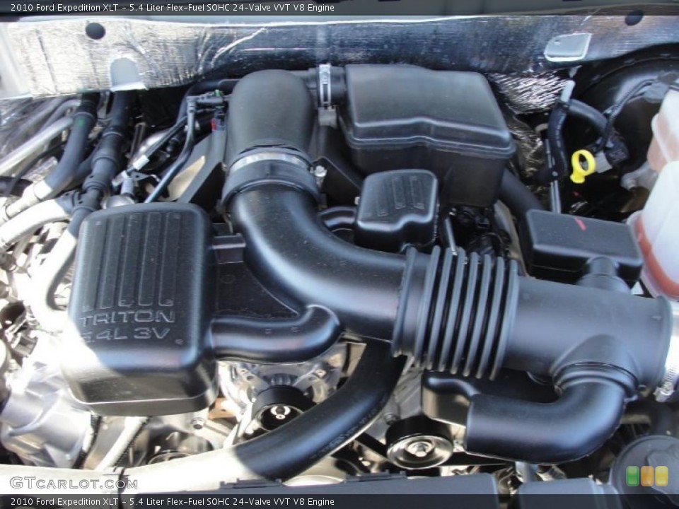 5.4 Liter Flex-Fuel SOHC 24-Valve VVT V8 Engine for the 2010 Ford Expedition #39098190