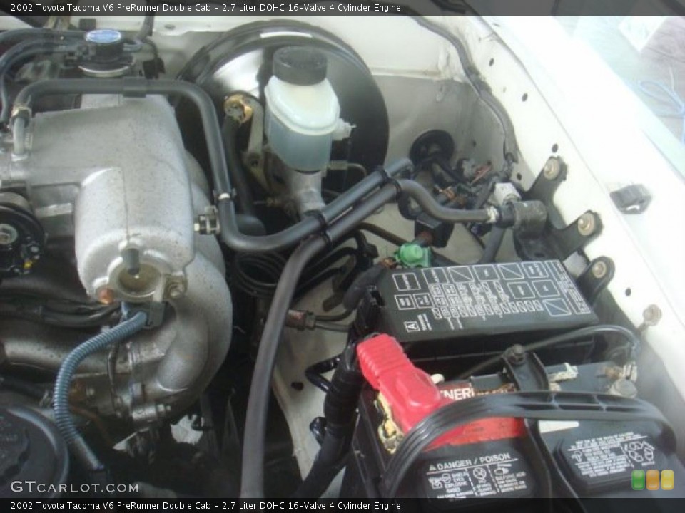 2.7 Liter DOHC 16-Valve 4 Cylinder Engine for the 2002 Toyota Tacoma #39257582