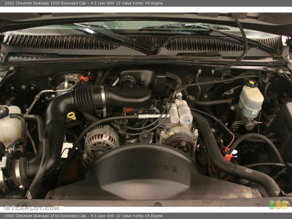 4.3 Liter OHV 12 Valve Vortec V6 2002 Chevrolet Silverado 1500 Engine