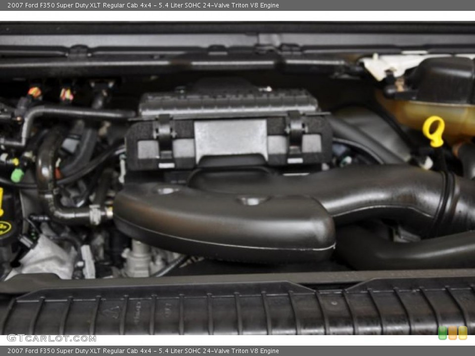 5.4 Liter SOHC 24-Valve Triton V8 2007 Ford F350 Super Duty Engine