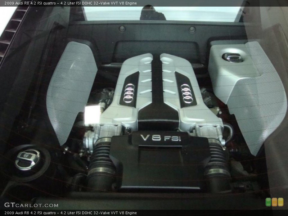 4.2 Liter FSI DOHC 32-Valve VVT V8 Engine for the 2009 Audi R8 #39336336