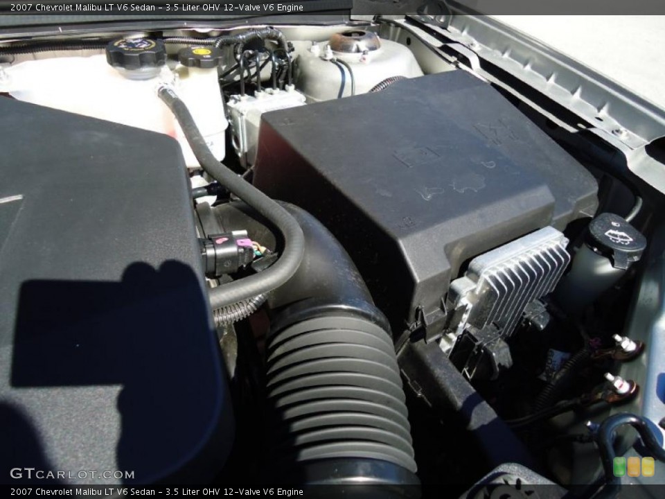 3.5 Liter OHV 12-Valve V6 Engine for the 2007 Chevrolet Malibu #39556179