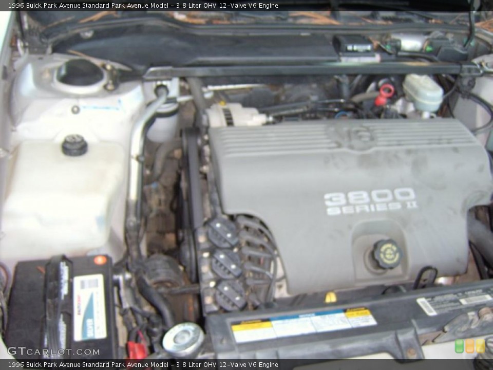 3.8 Liter OHV 12-Valve V6 1996 Buick Park Avenue Engine