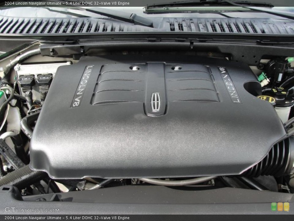 5.4 Liter DOHC 32-Valve V8 Engine for the 2004 Lincoln Navigator #39991452